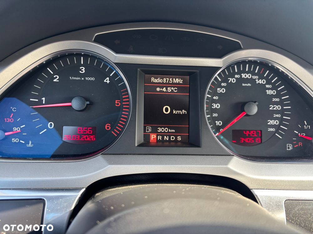 Audi A6 Allroad - 12