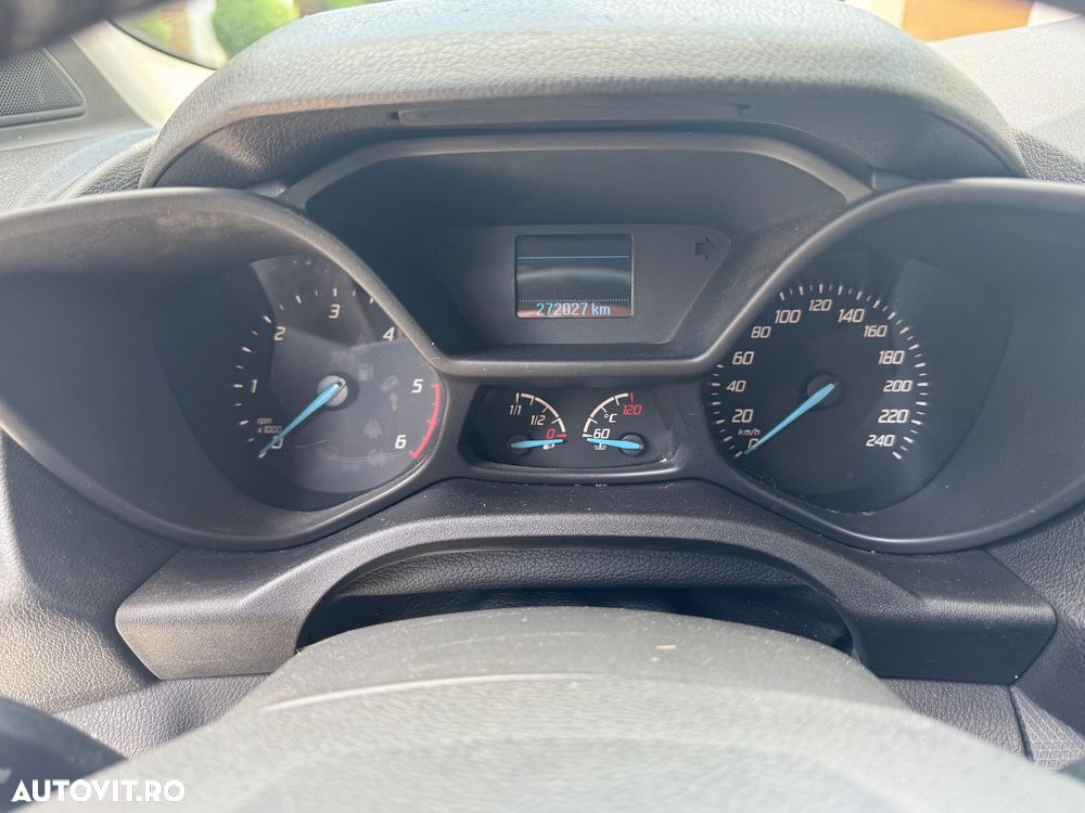 Ford Transit Connect - 14