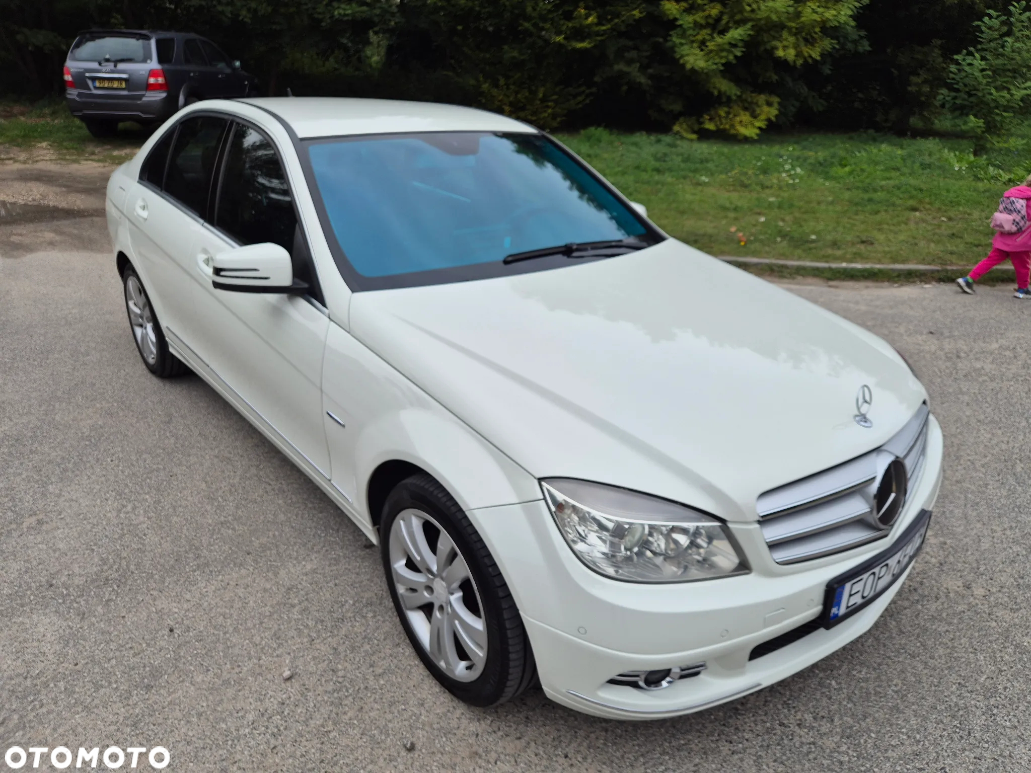 Mercedes-Benz Klasa C 180 T Kompressor BlueEFFICIENCY Avantgarde - 4