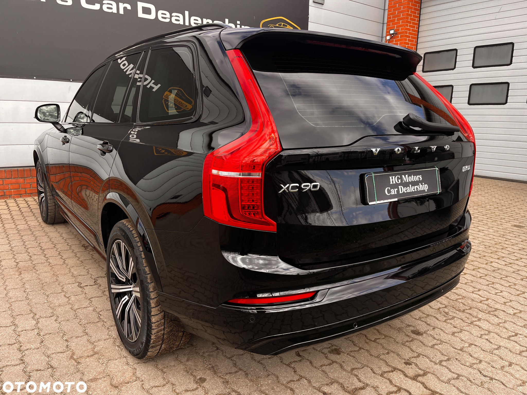 Volvo XC 90 - 9