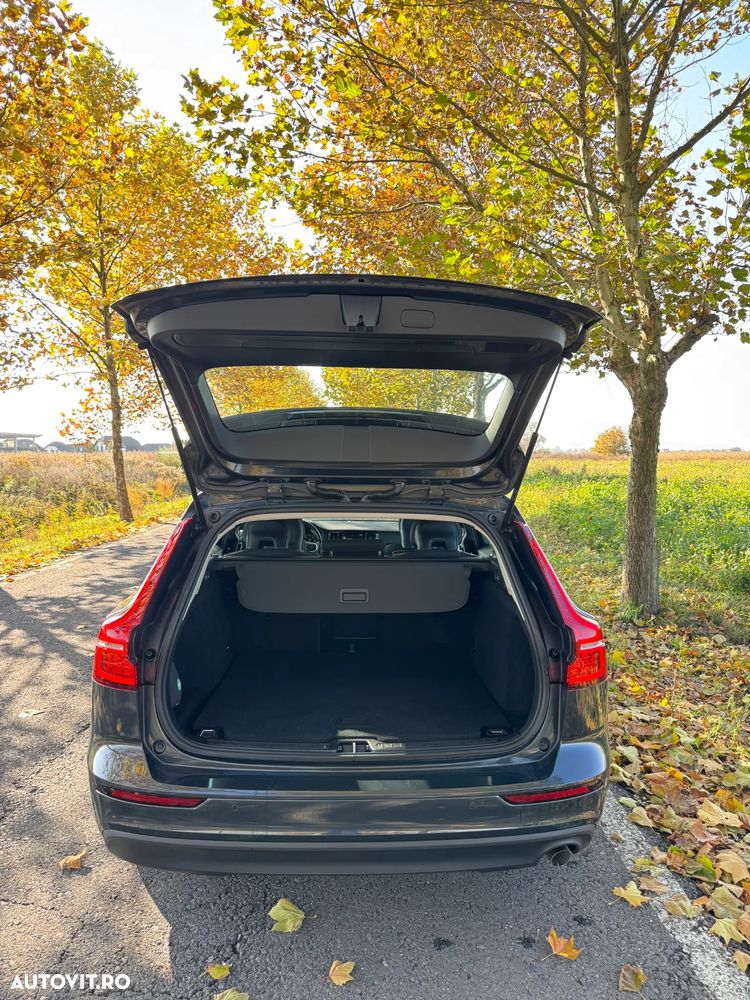 Volvo V60 D3 Momentum - 21