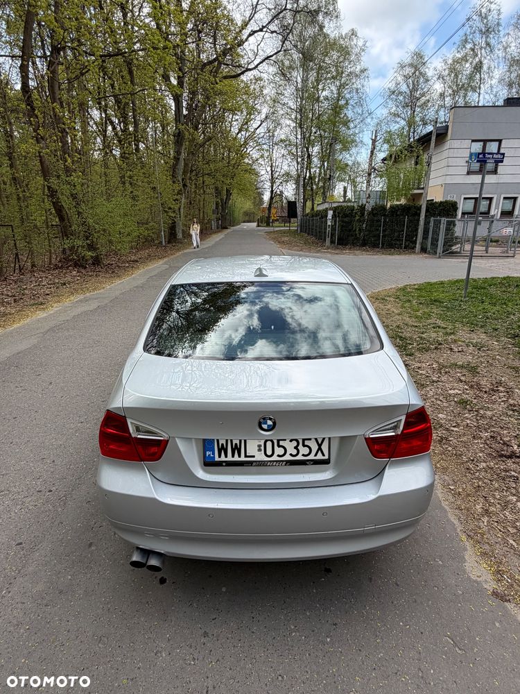 BMW Seria 3 325i - 6