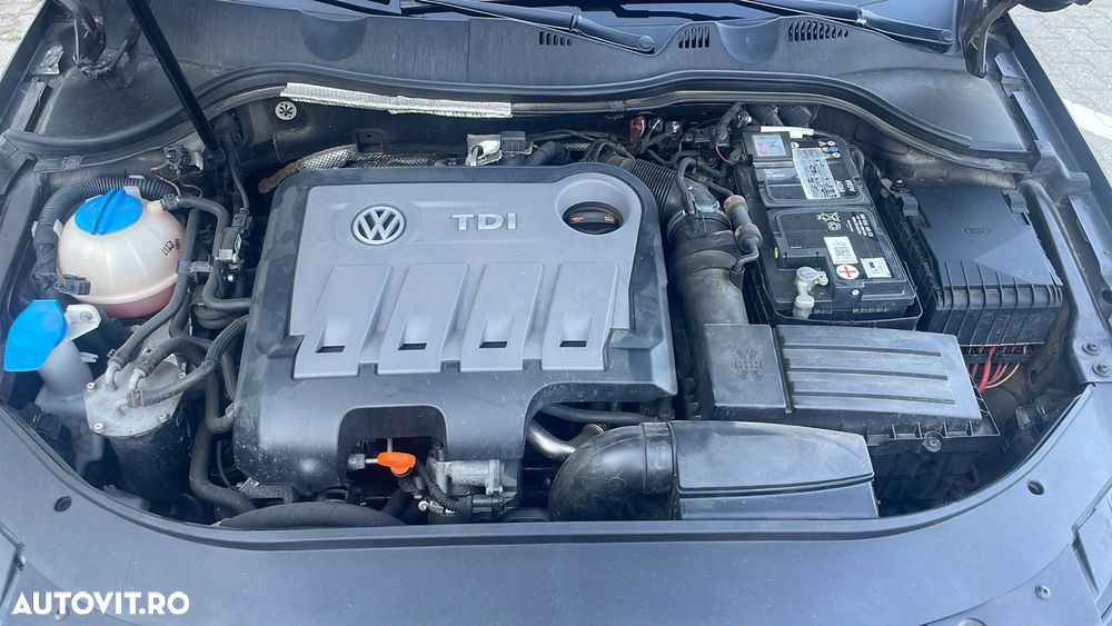 Volkswagen Passat - 9