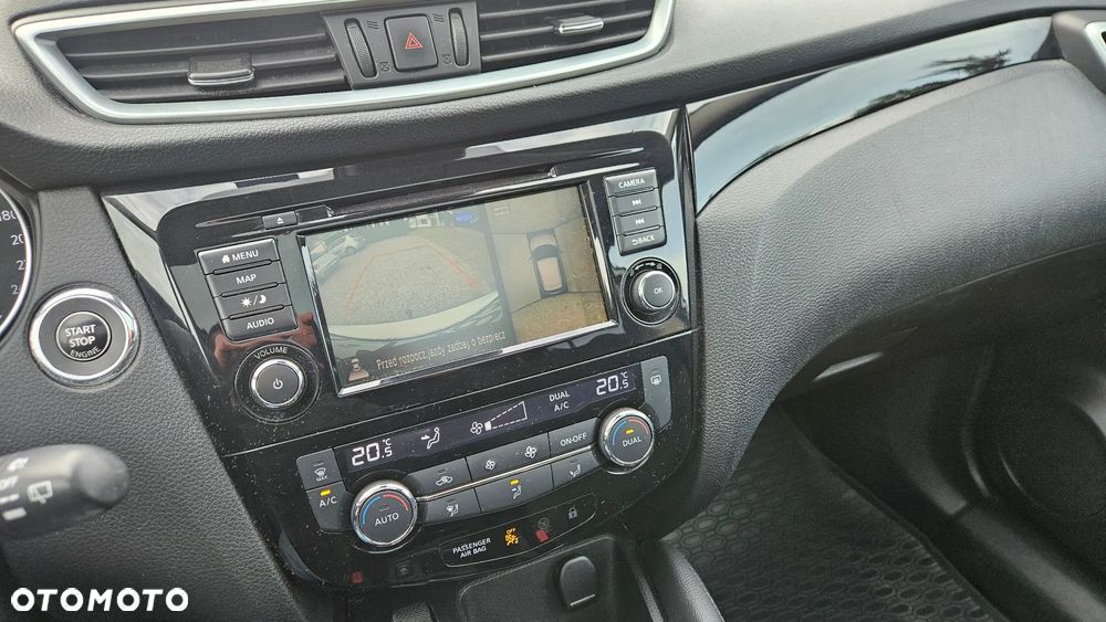 Nissan Qashqai 1.3 DIG-T MHEV Xtronic N-Connecta - 8