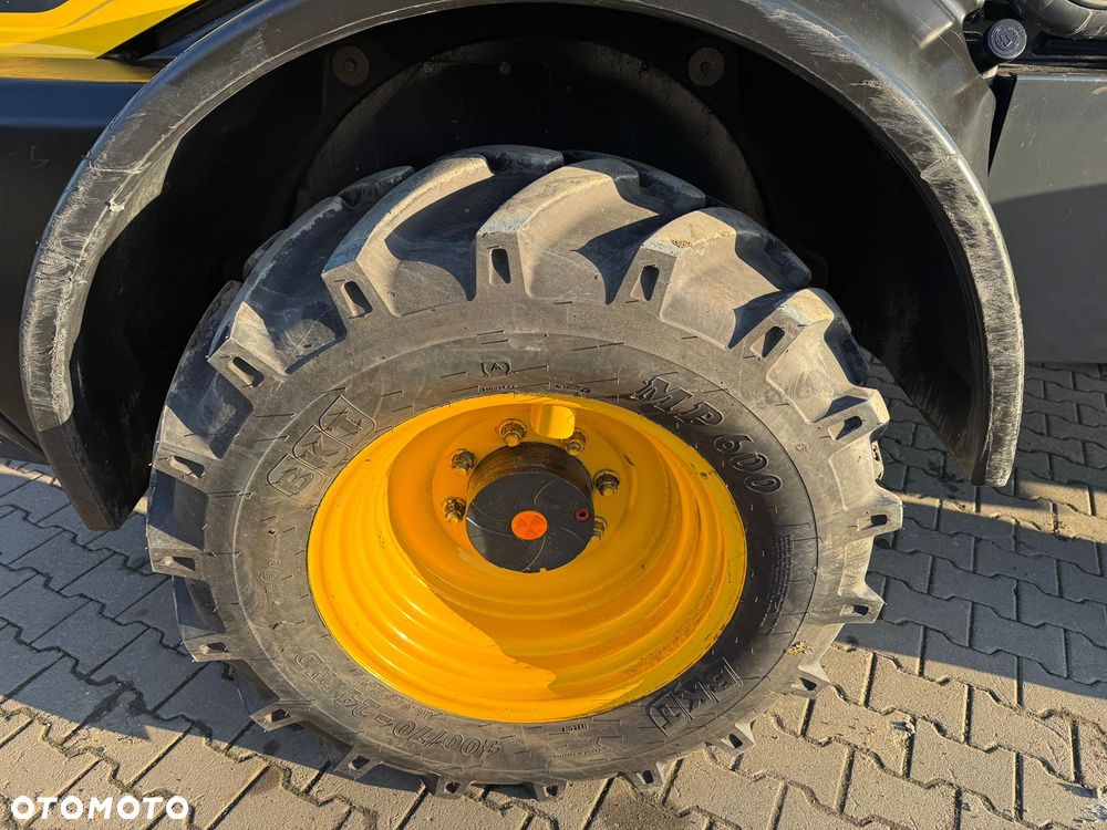 Komatsu WA100M-8E0 ŁADOWARKA KOŁOWA - 25