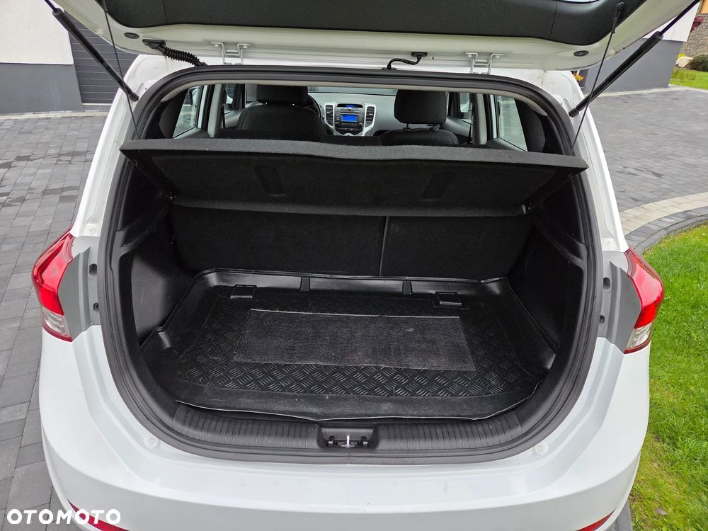 Hyundai ix20 1.4 CRDi Trend - 20