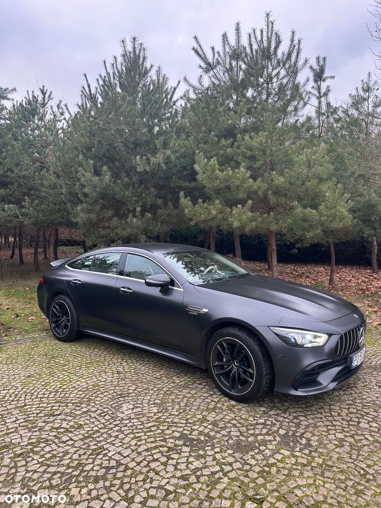 Mercedes-Benz AMG GT - 3