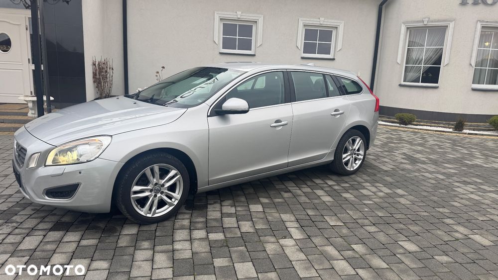 Volvo V60 T4 Edition - 1