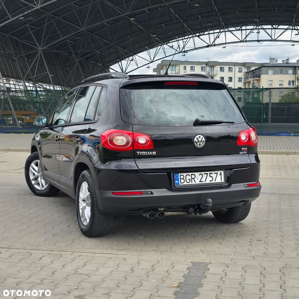 Volkswagen Tiguan - 15