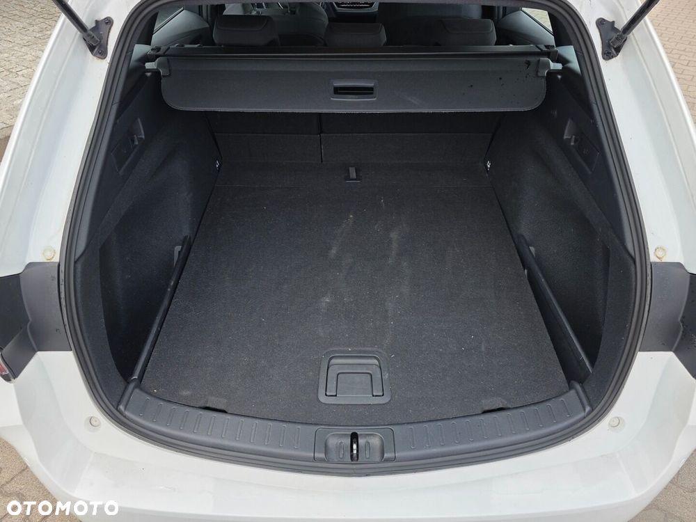 Toyota Corolla 1.8 Hybrid Comfort - 7