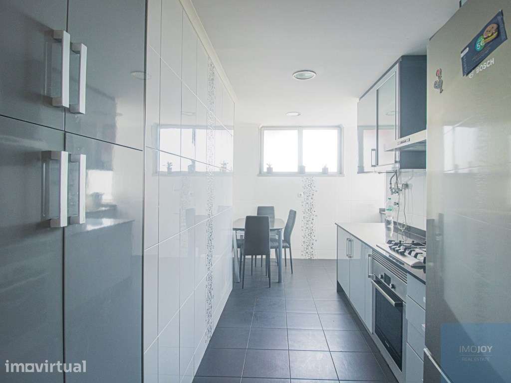 Apartamento T3 em Alapraia - Grande imagem: 5/22