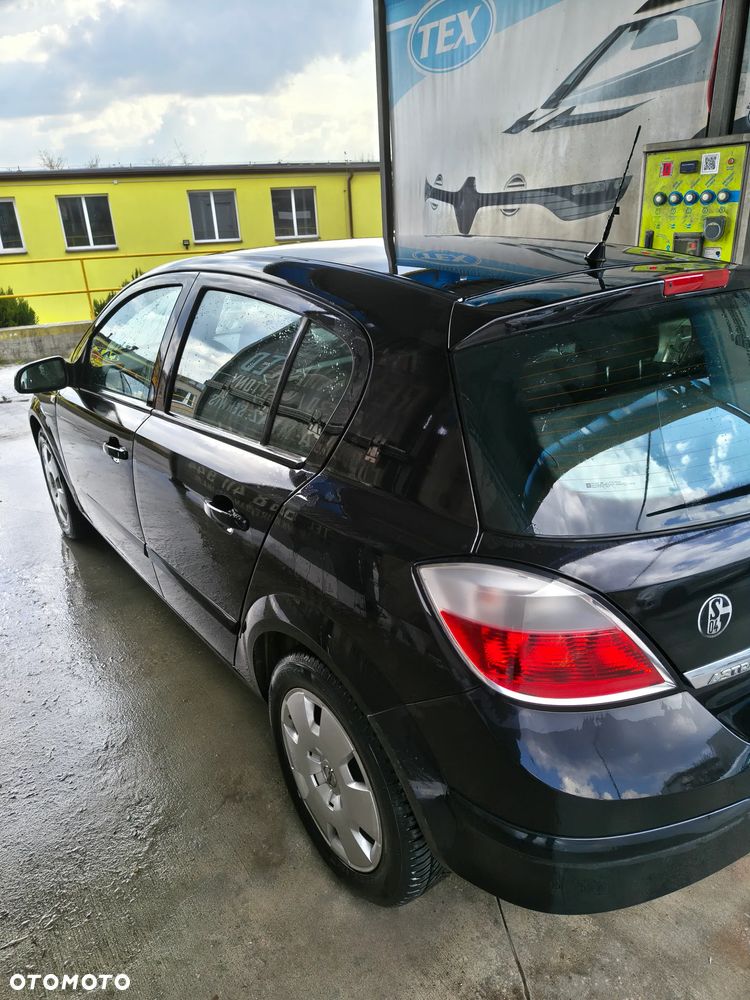 Opel Astra 1.6 Cosmo - 4