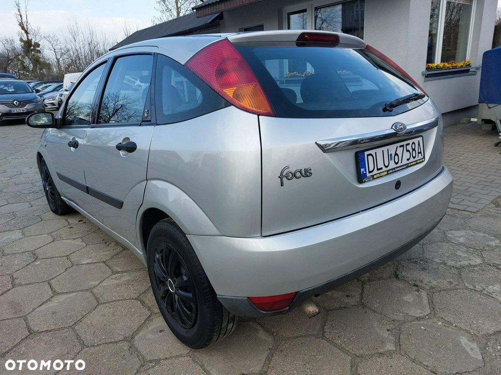 Ford Focus - 6