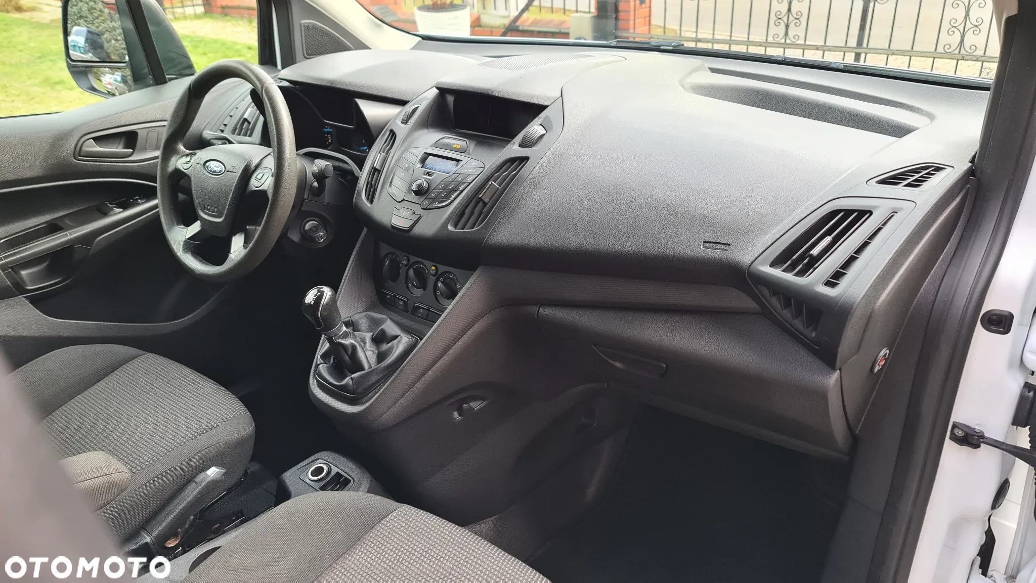 Ford TRANSIT CONNECT KLIMATYZACJA WEBASTO HAK PIĘKNY - 13