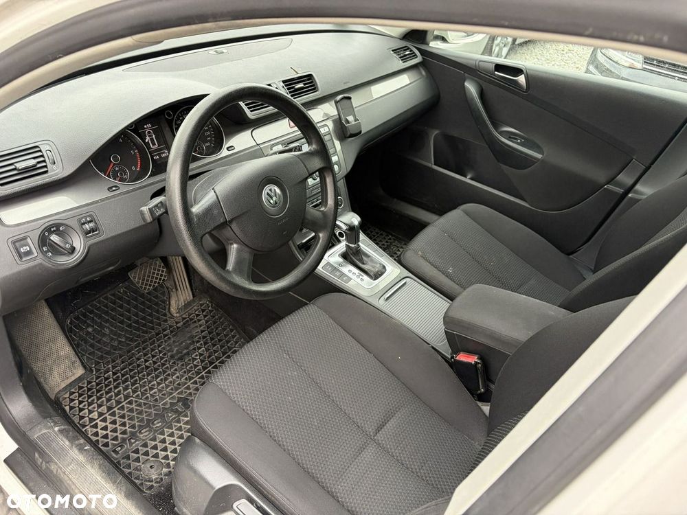 Volkswagen Passat Variant 2.0 TDI Comfortline DSG - 6