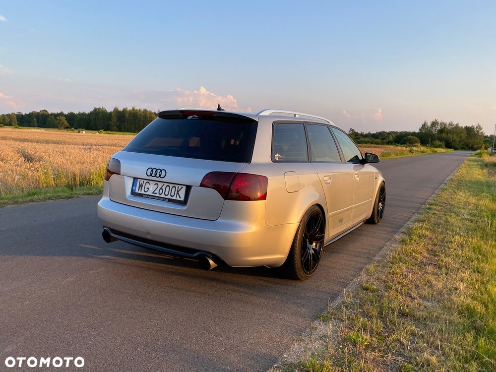 Audi A4 Avant - 4