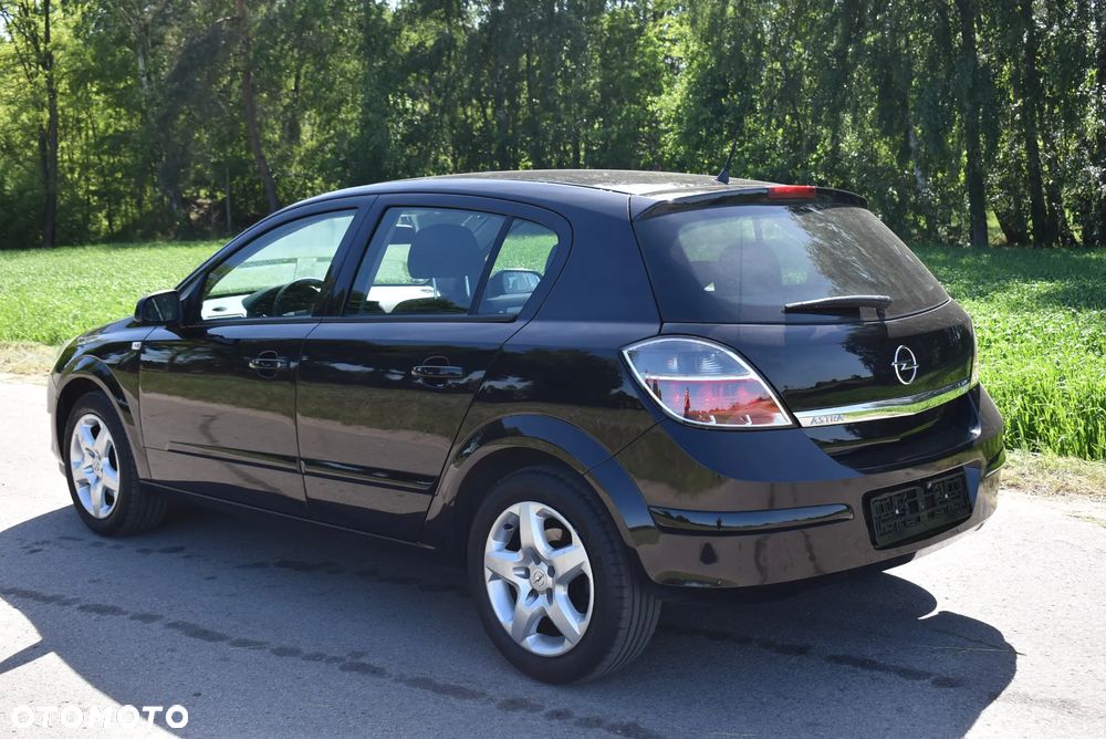 Opel Astra 1.6 Innovation 110 Jahre - 6