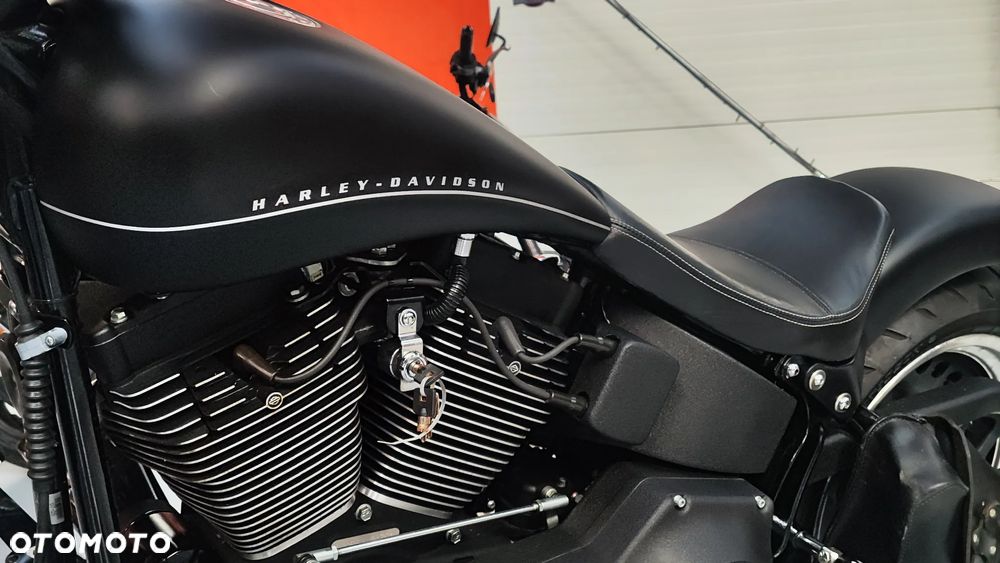 Harley-Davidson Night Train - 16