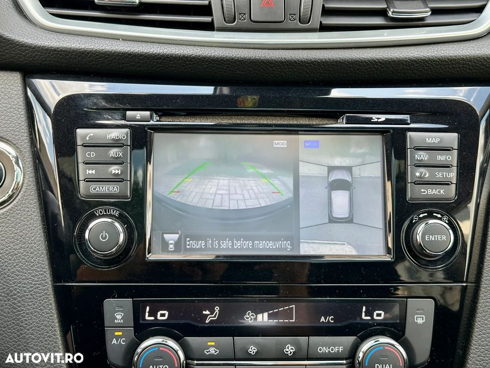 Nissan Qashqai - 25
