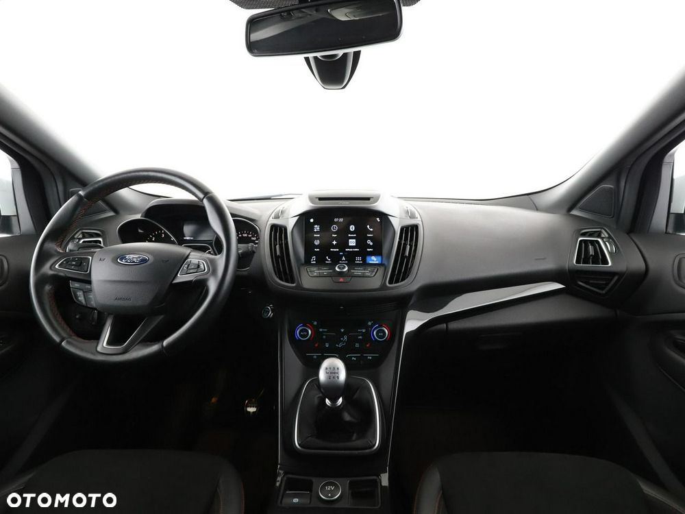 Ford Kuga 2.0 TDCi 4x4 ST-Line - 16
