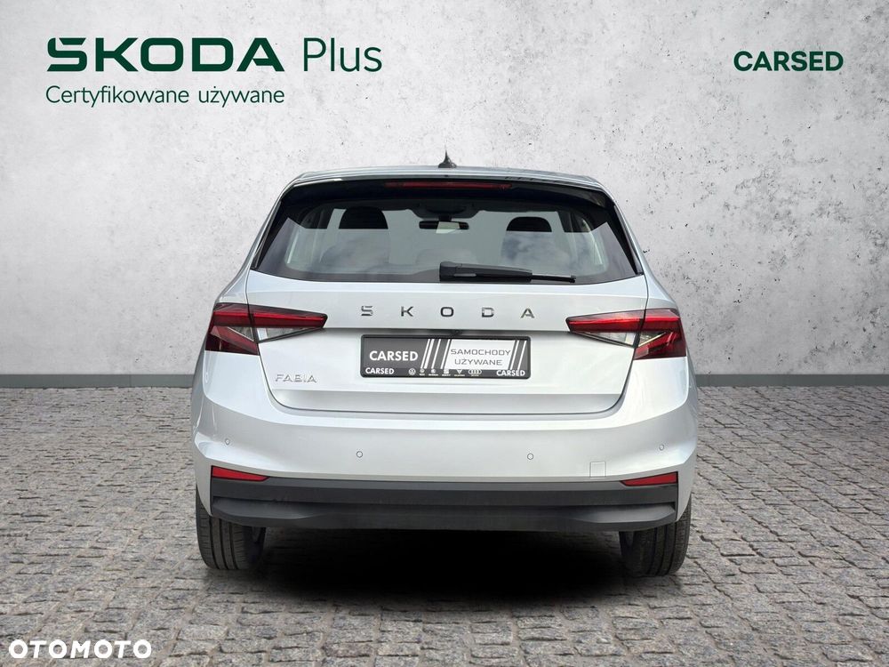 Skoda Fabia - 6