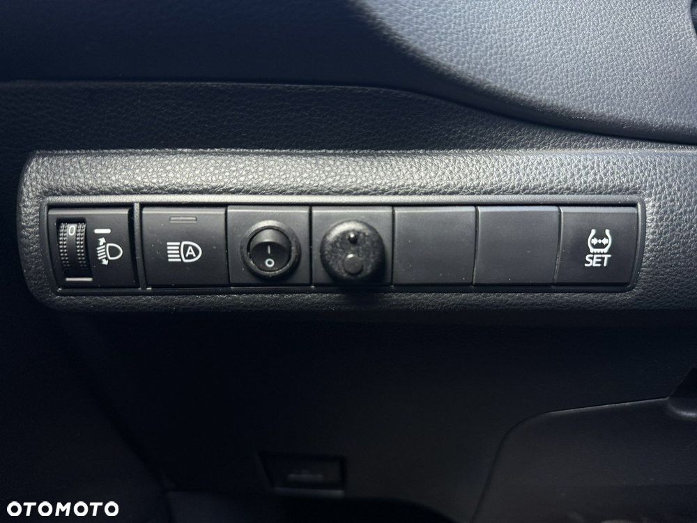 Toyota Corolla 1.5 Comfort - 30