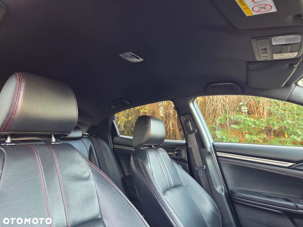 Honda Civic 1.0 i-VTEC Turbo CVT Executive Sport Line - 27