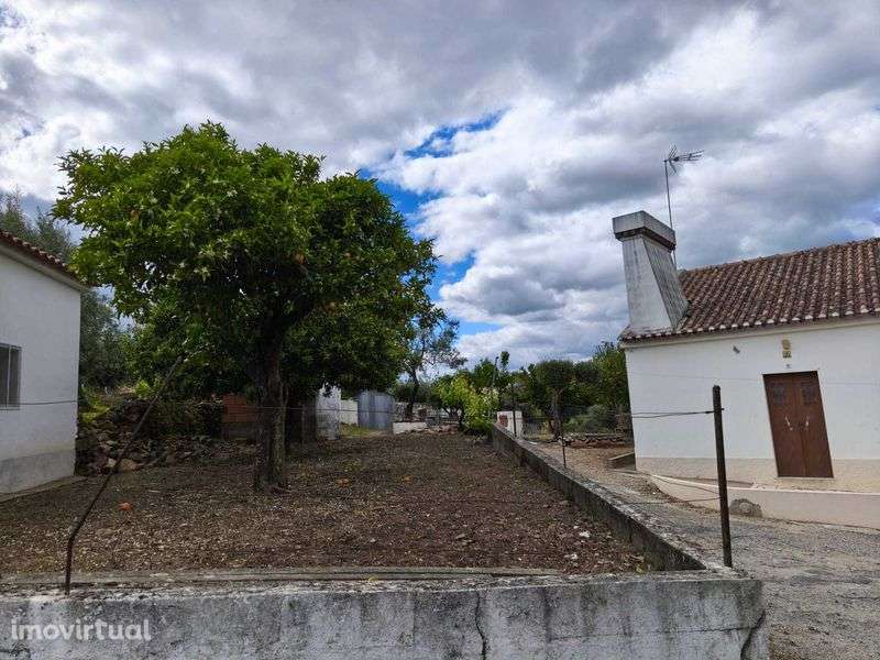 Quinta com terreno na Urra - Grande imagem: 5/12