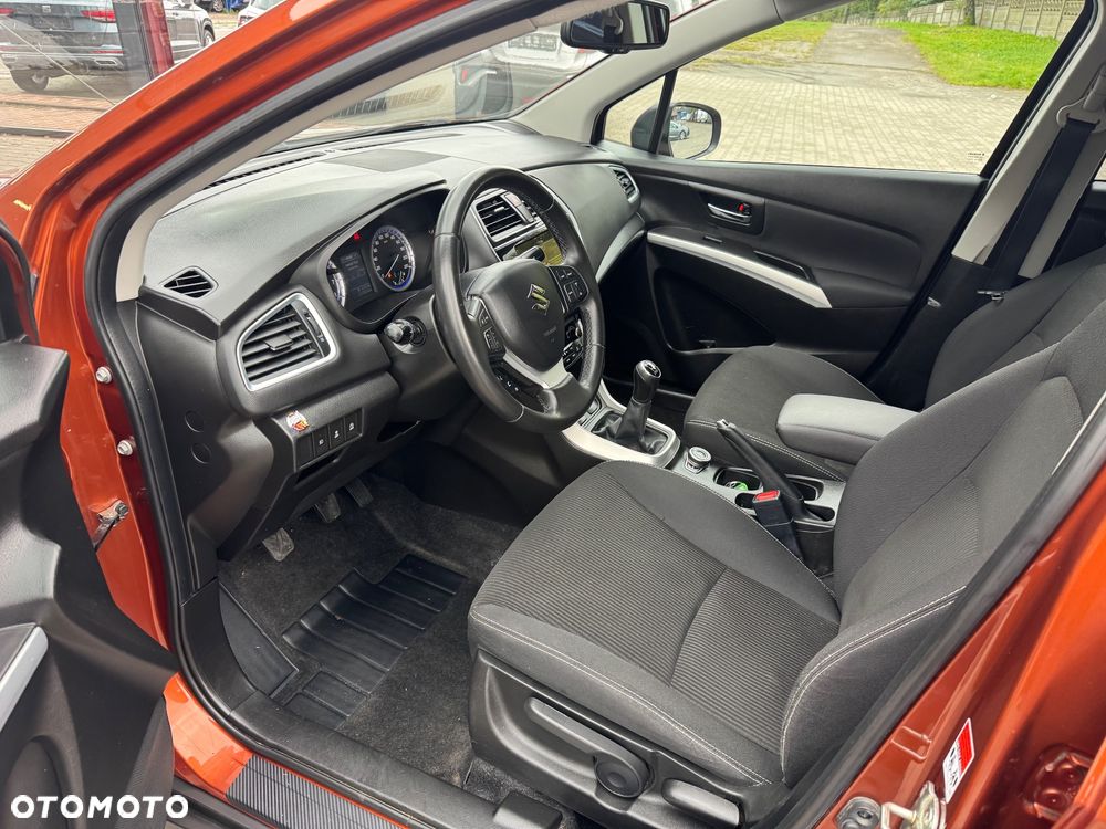 Suzuki Swift 1.2 Premium Plus - 18