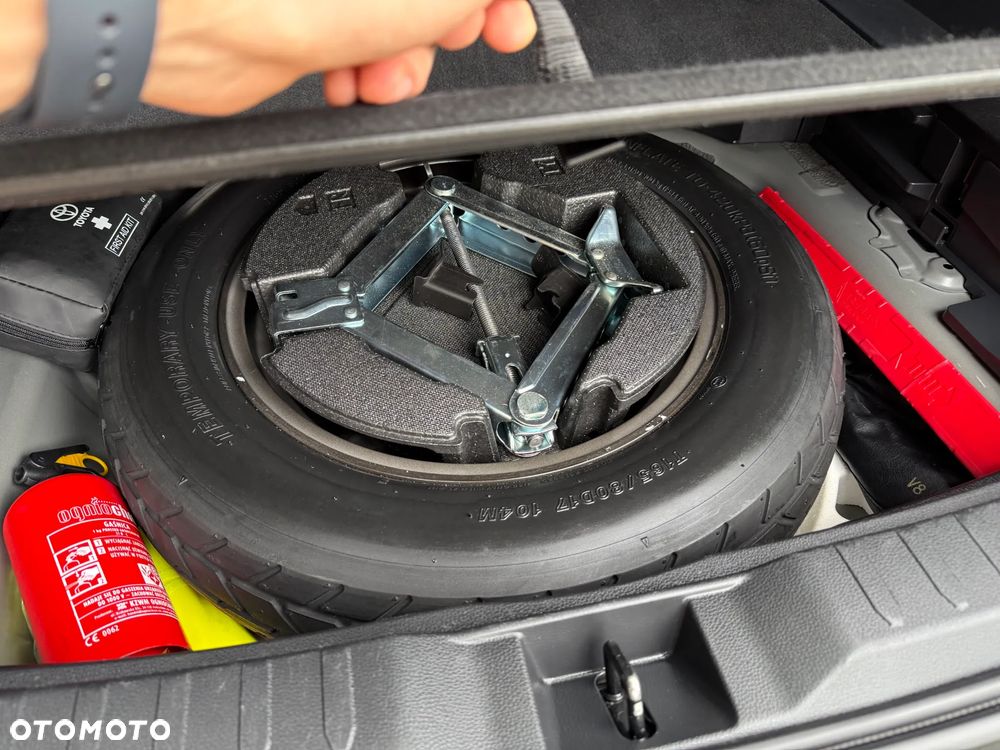 Toyota RAV4 2.5 Hybrid Comfort 4x2 - 25