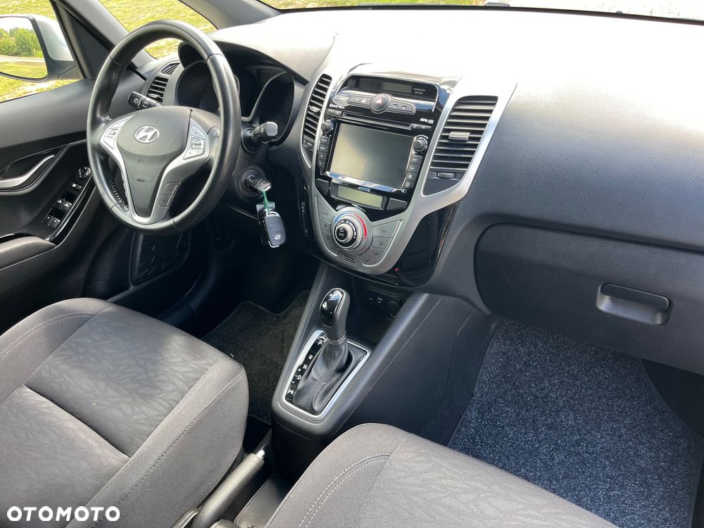 Hyundai ix20 1.6 Premium - 18