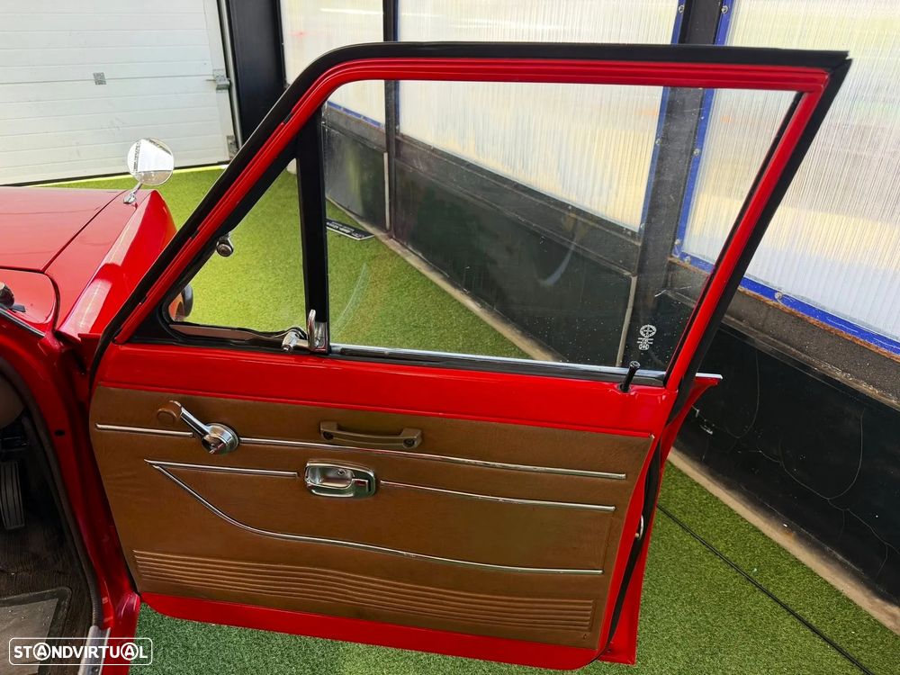 Datsun 1400 - 10