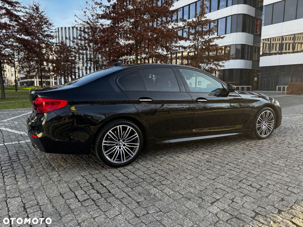 BMW Seria 5 525d M Sport sport - 5