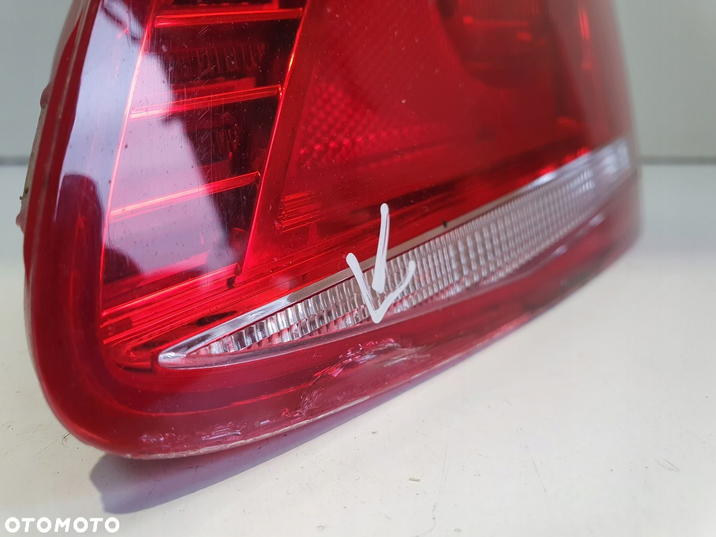 VW Passat B7 sedan 10-14 TYLNA LAMPA PRAWA W KLAPE prawy tył pasażera LED - 8