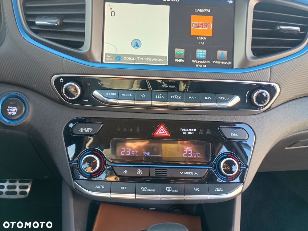 Hyundai IONIQ 1.6 GDI Premium - 17