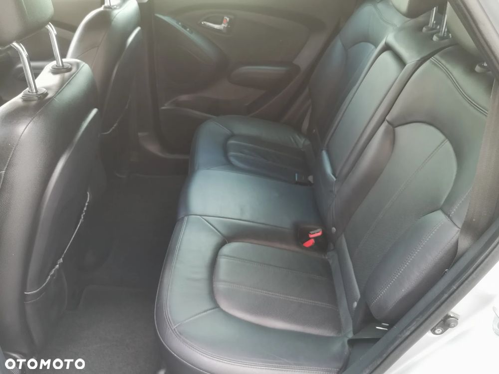 Hyundai ix35 1.7 CRDi 2WD blue Trend - 19