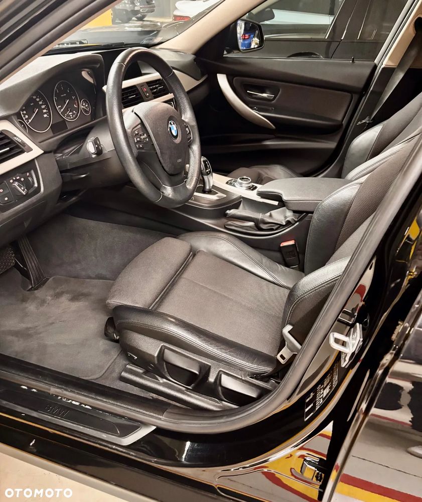 BMW Seria 3 318d - 6