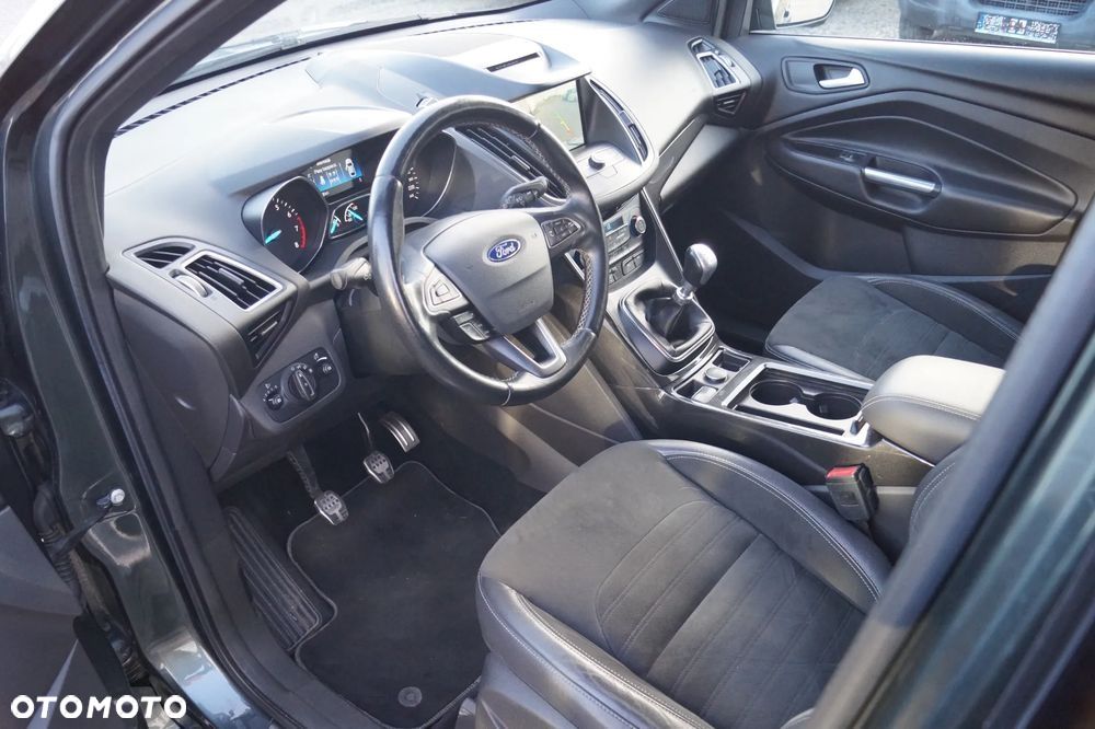 Ford Kuga 1.5 EcoBoost FWD ST-Line ASS - 22
