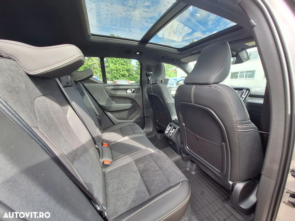 Volvo XC 40 B4 AT FWD MHEV Ultimate Dark - 21