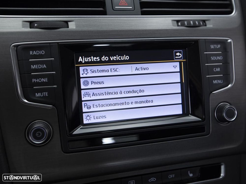 VW Golf - 25