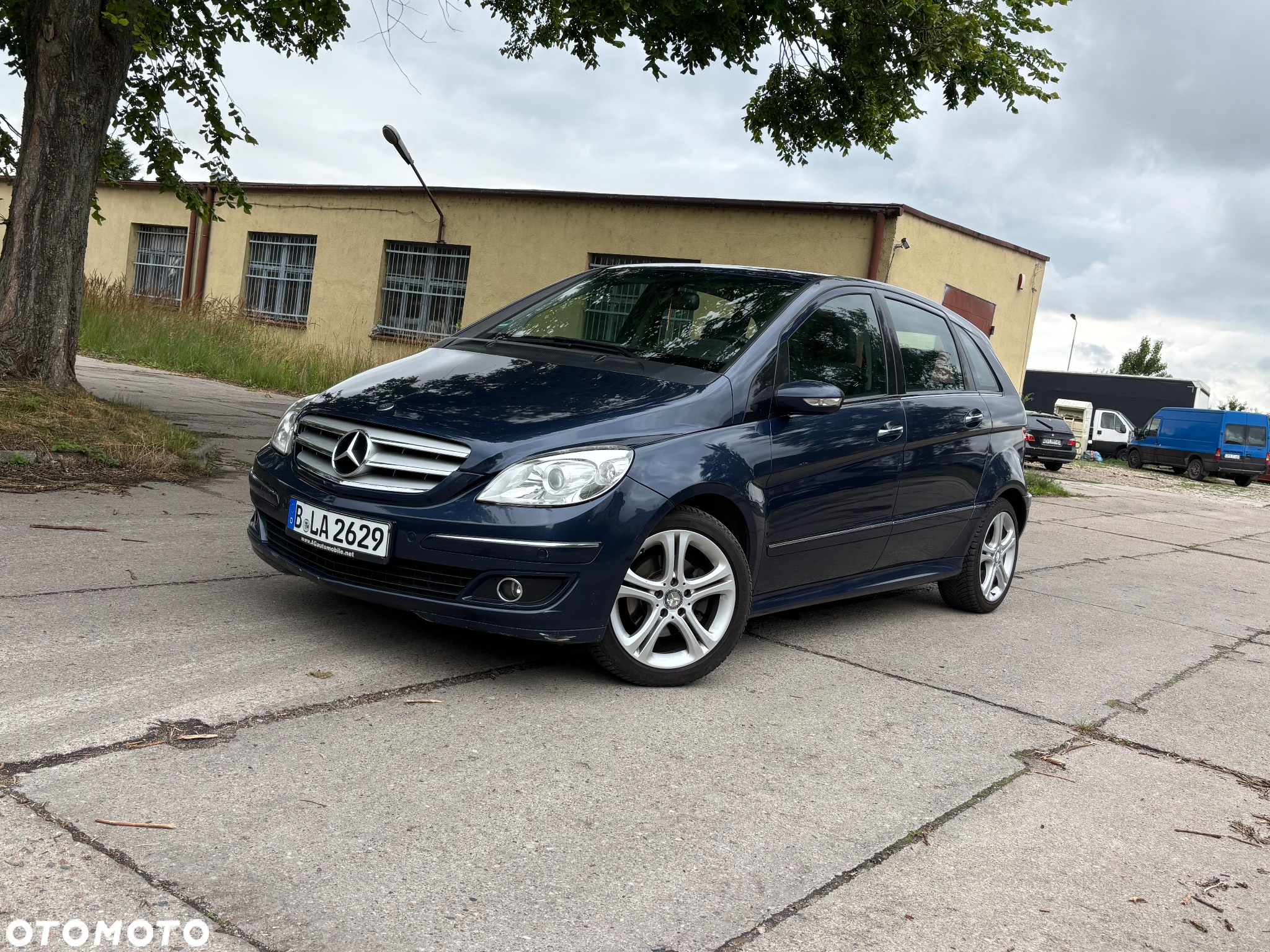 Mercedes-Benz Klasa B 180 CDI Autotronic Special Edition - 28