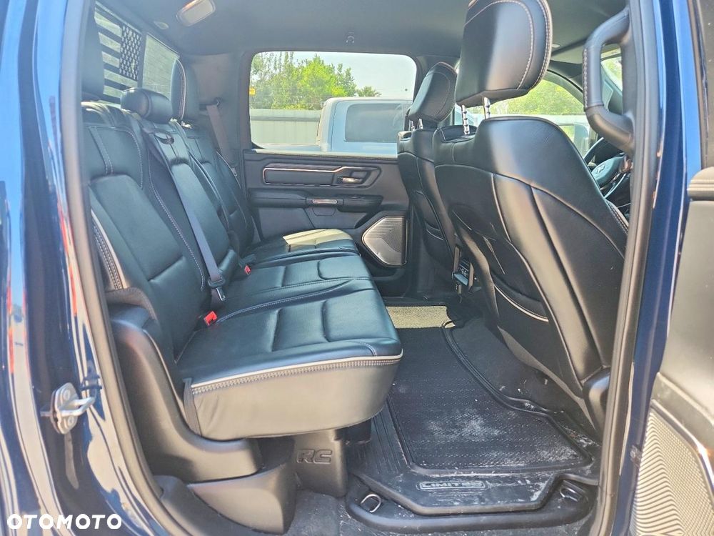 RAM 1500 5.7 Crew Cab Limited - 9