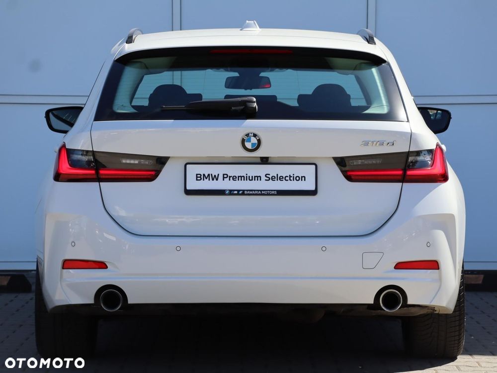 BMW Seria 3 318d - 11