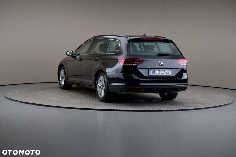 Volkswagen Passat Variant 2.0 TSI Business DSG - 2