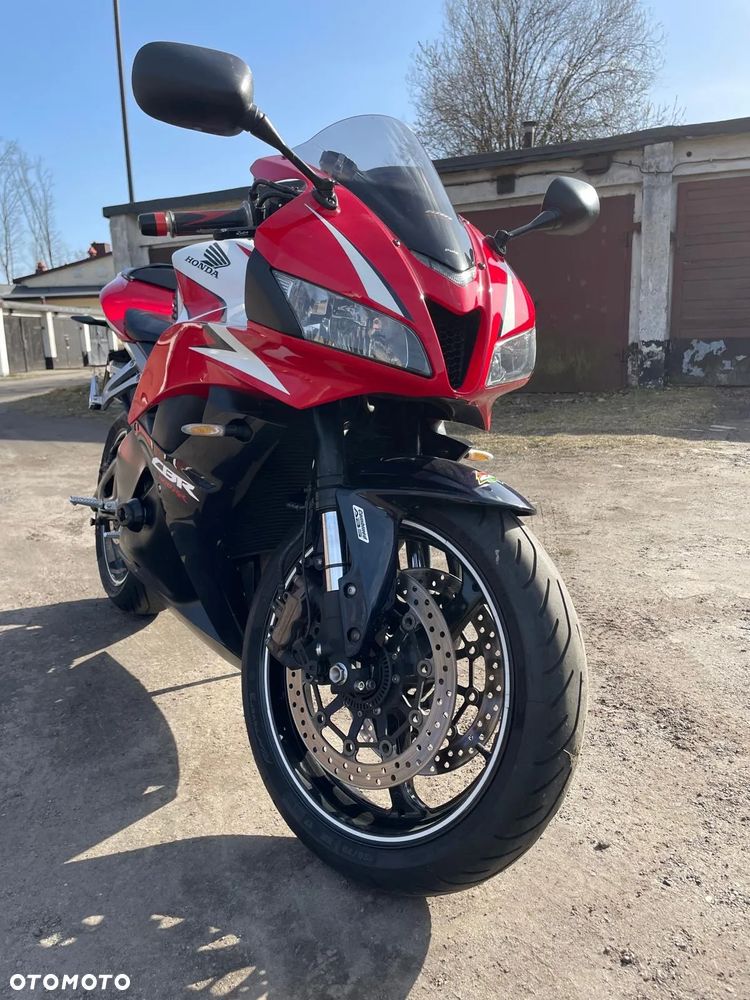 Honda CBR - 4