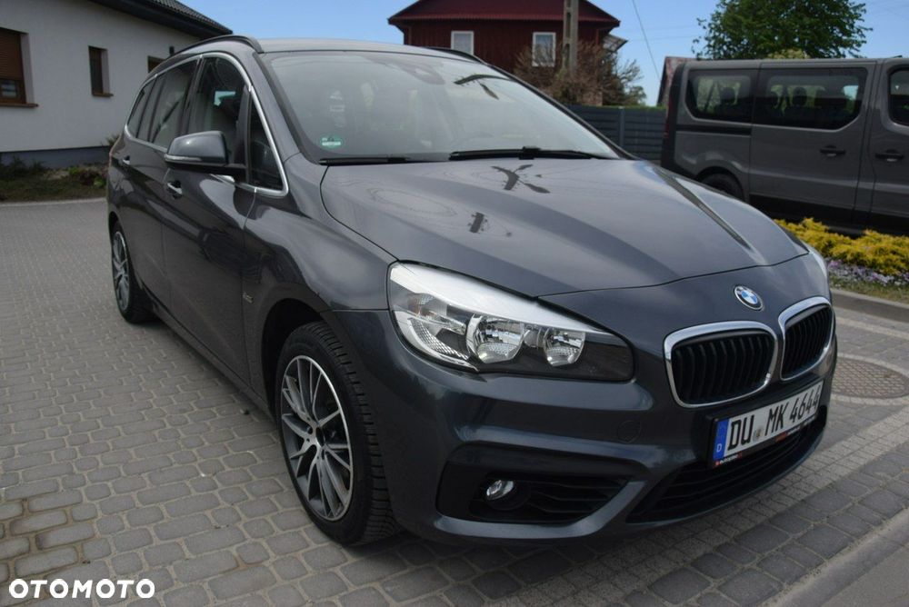 BMW Seria 2 218d GT Sport Line - 7