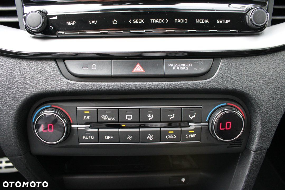 Kia XCeed - 22