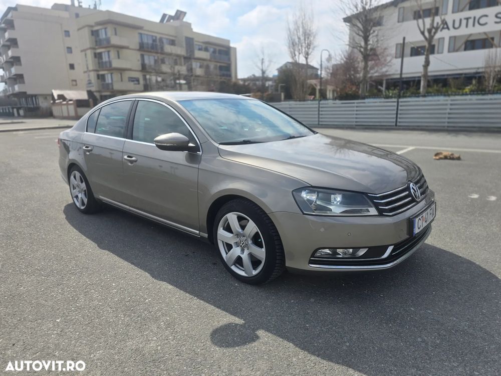 Volkswagen Passat 2.0 TDI BlueMotion Tehnology 4Motion Comfortline - 8