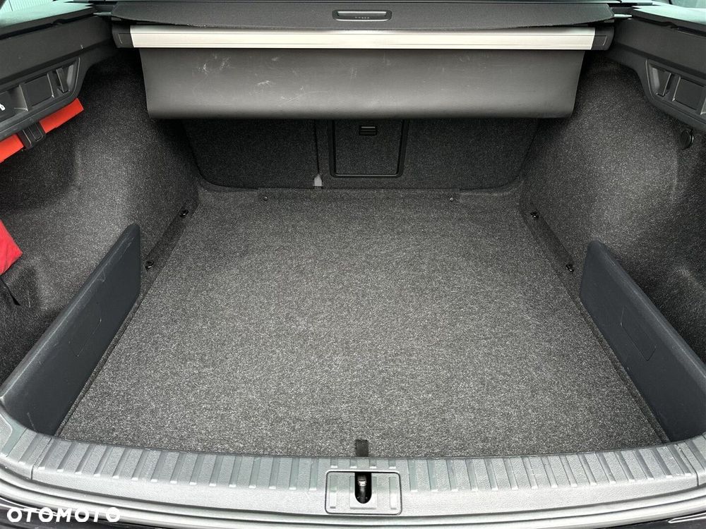 Skoda Octavia 2.0 TSI RS 245 DSG - 11