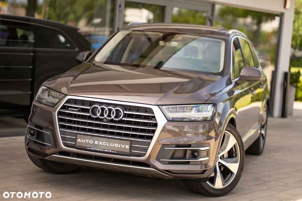 Audi Q7 - 7